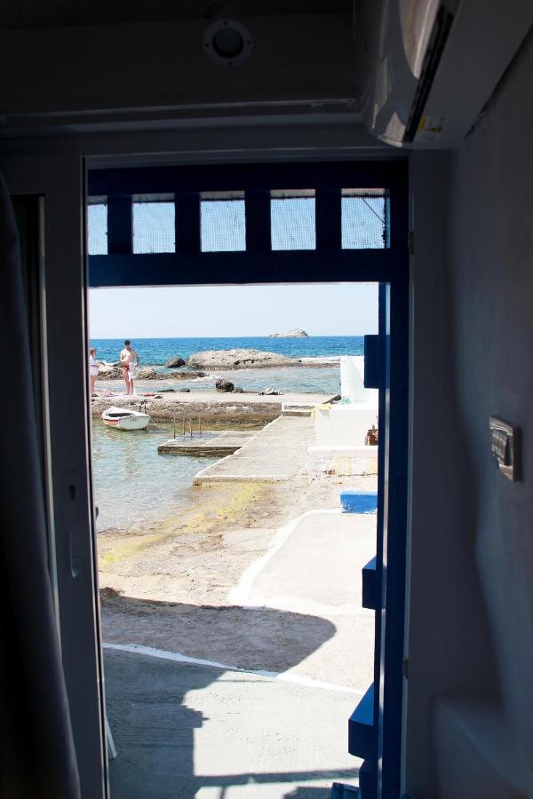 Il Marinero Mandrakia Hotel Exterior photo